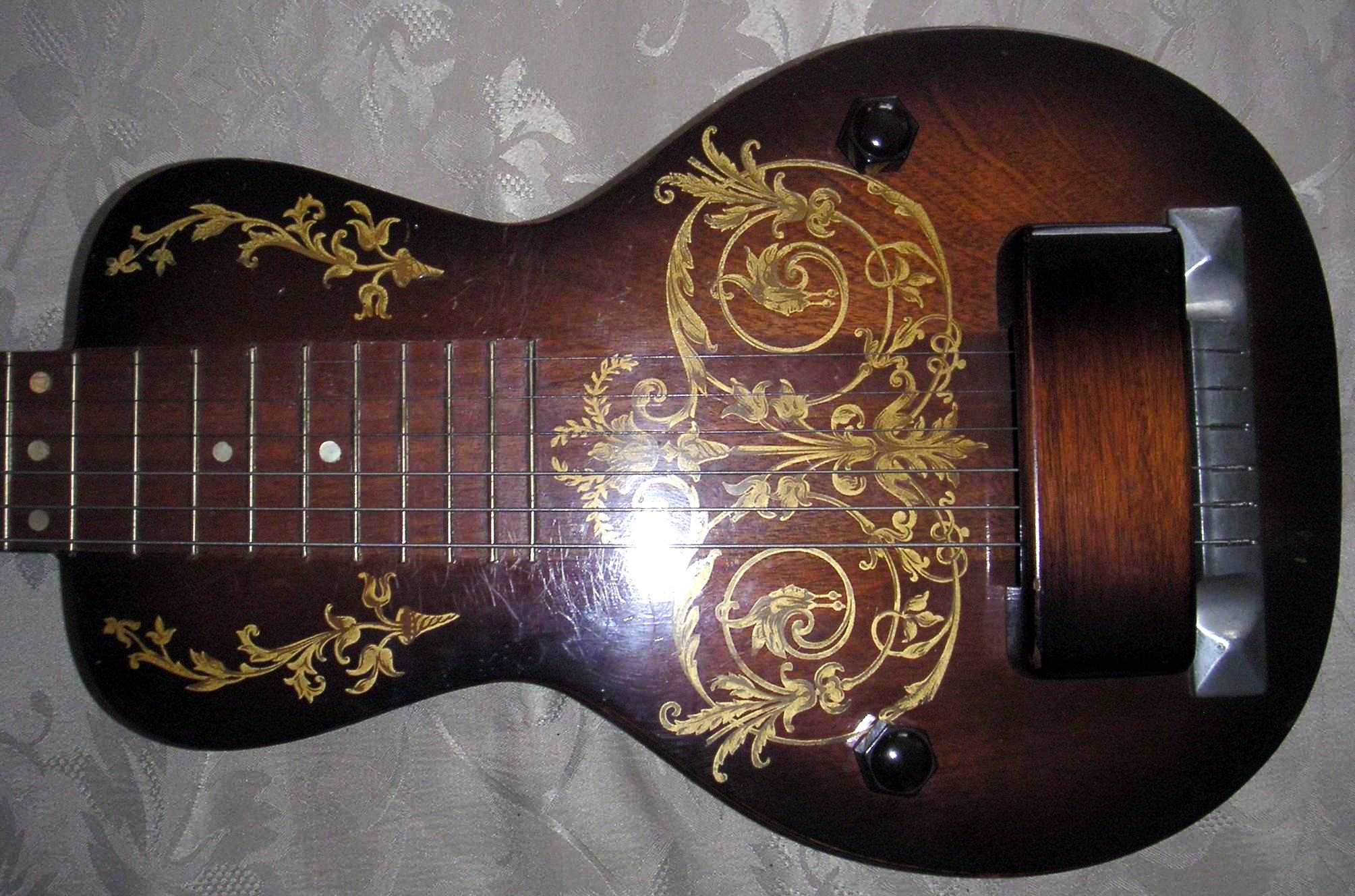 Oahu LapSteel Tonemaster ("Diana Deluxe") 19371940 woriginal case